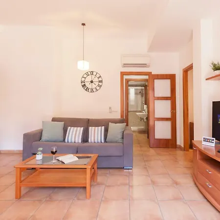 Lets Holidays Cozy In The Heart Of Tossa *